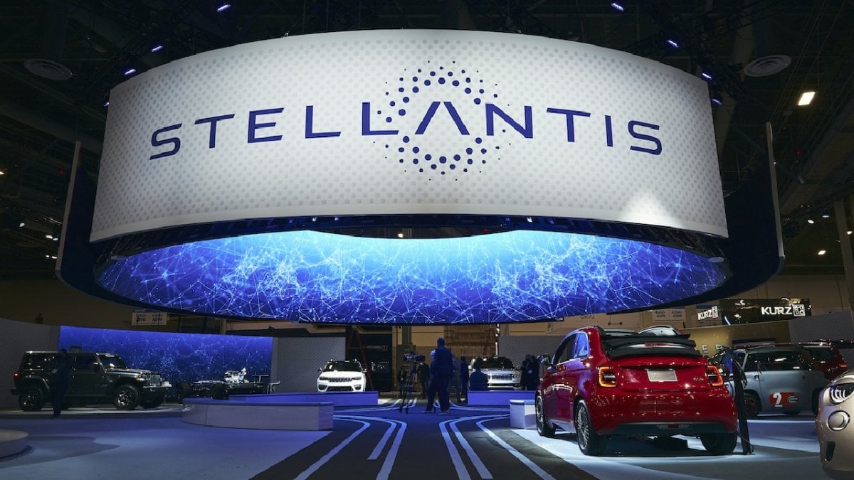 Renault’dan sonra şimdi de Stellantis: Fabrika çıkışlı ikinci el otomobil dönemi başlıyor