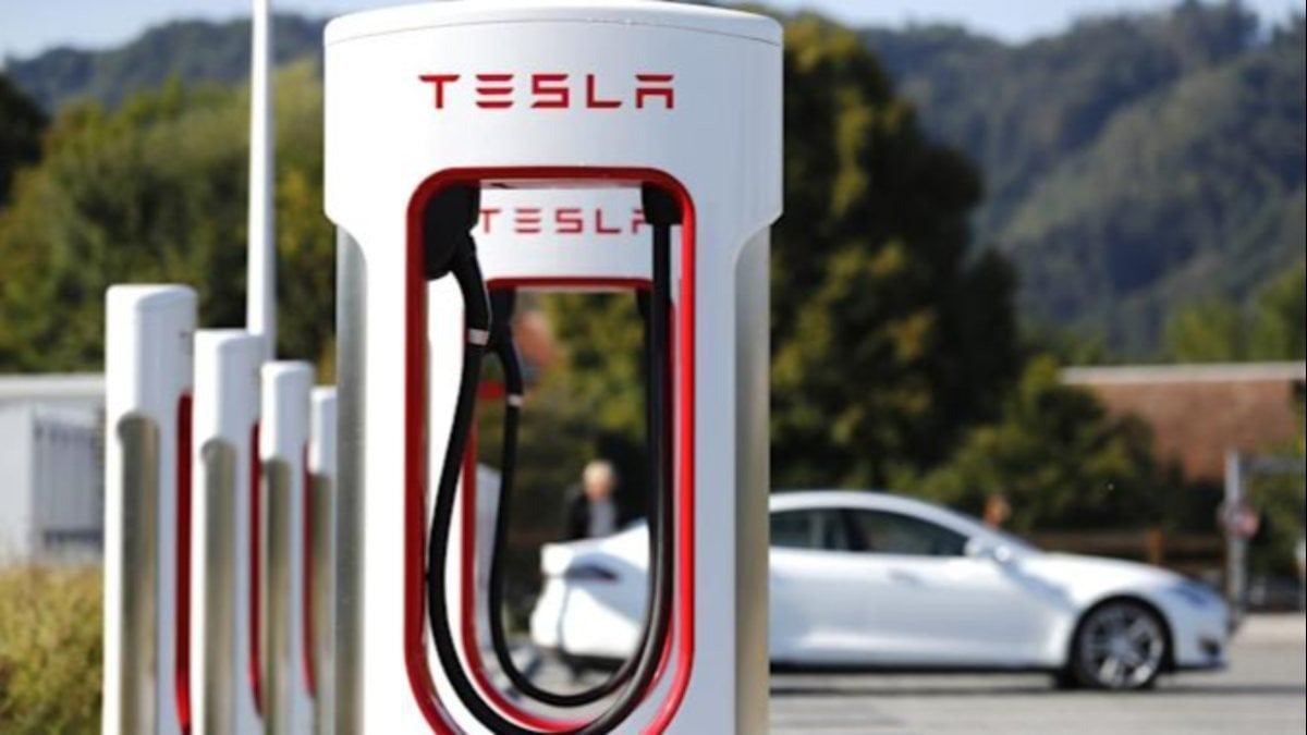 Tesla, Türkiye’de yeni Supercharger şarj istasyonları kuruyor