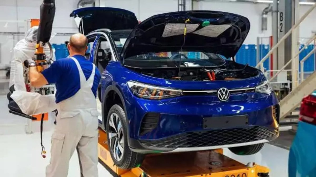Volkswagen küçülmeye gidiyor: Personel sayısı azalacak!