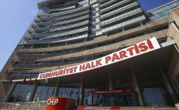 CHP’de 3 istifa birden (Gürsel Tekin ve iki belediye başkanı partiden ayrıldı)