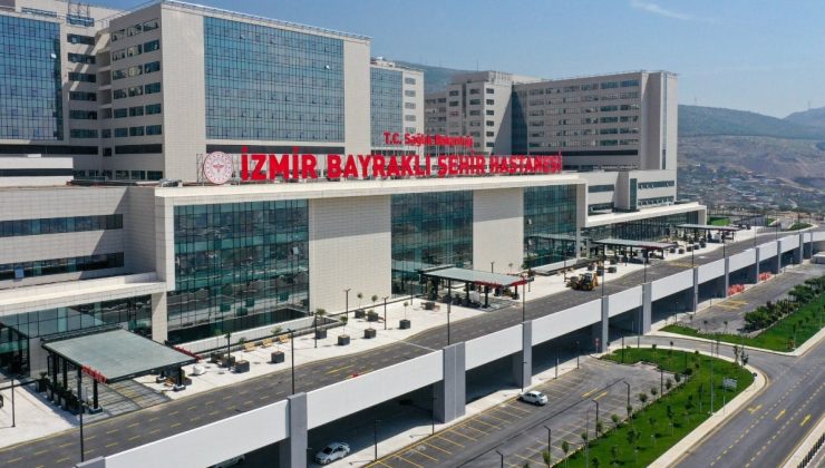 İzmir Şehir Hastanesi bugün hizmete giriyor