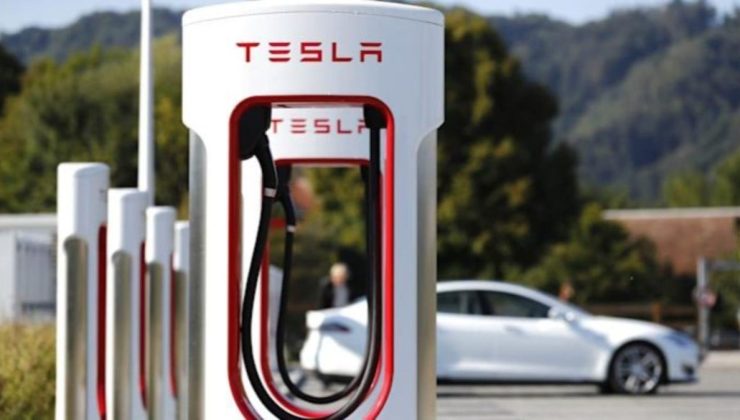 Tesla, dünyanın en büyük Supercharger istasyonunu kuracak